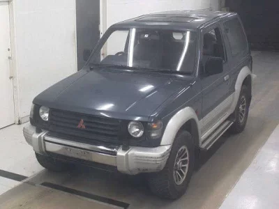 MITSUBISHI PAJERO