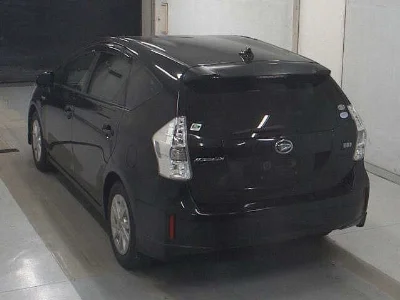 DAIHATSU MEBIUS