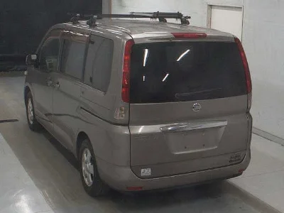 NISSAN SERENA