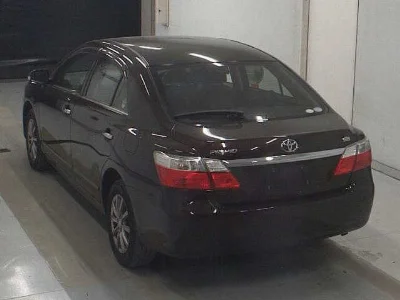 TOYOTA PREMIO