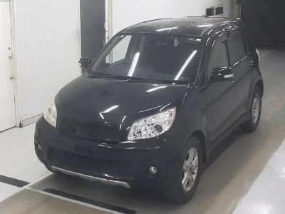 TOYOTA RUSH