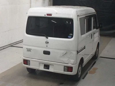 NISSAN CLIPPER VAN