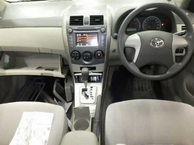 TOYOTA COROLLA AXIO