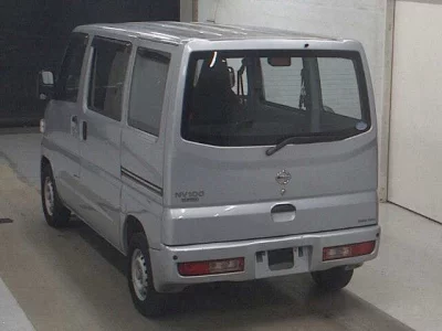 NISSAN CLIPPER VAN