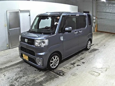 DAIHATSU WAKE