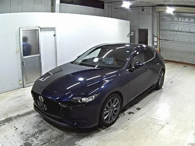 MAZDA MAZDA3 FASTBACK