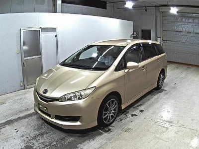 TOYOTA WISH