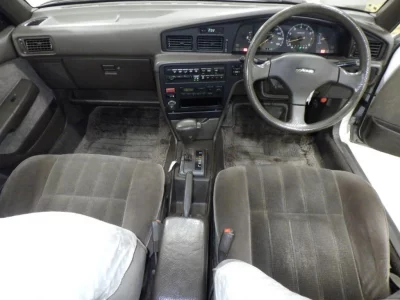 TOYOTA CORONA