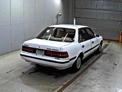 TOYOTA CORONA