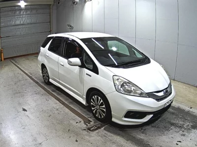 HONDA FIT SHUTTLE