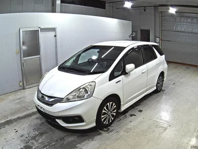 HONDA FIT SHUTTLE