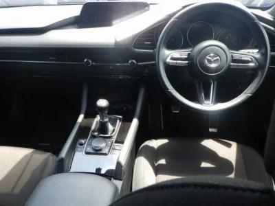 MAZDA MAZDA3 FASTBACK