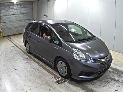 HONDA FIT SHUTTLE