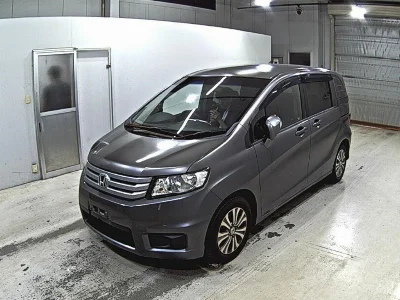 HONDA FREED SPIKE
