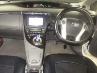 Цена авто Toyota Prius с аукционов Японии, номер кузова ZVW30, пробег 123 000, оценка 6