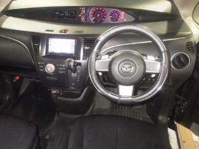 MAZDA BIANTE