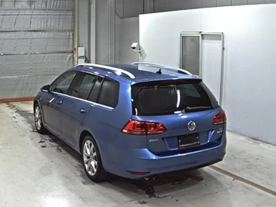 VOLKSWAGEN GOLF VARIANT