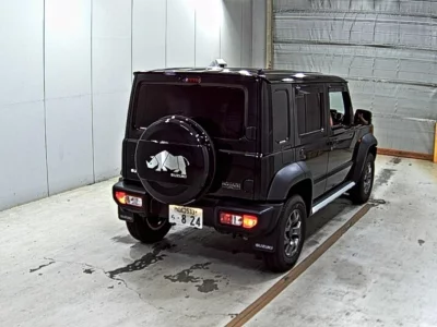SUZUKI JIMNY NOMADE