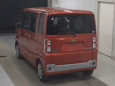 DAIHATSU WAKE