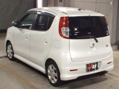 SUZUKI MRWAGON
