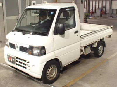 NISSAN CLIPPER TRUCK