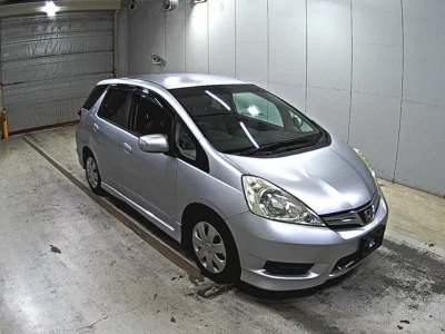 HONDA FIT SHUTTLE