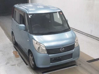 NISSAN ROOX