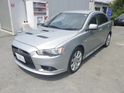 MITSUBISHI GALANT FORTIS SPORTBACK