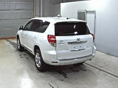 TOYOTA VANGUARD