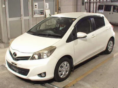 TOYOTA VITZ