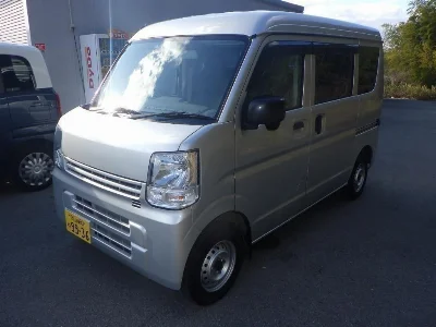 NISSAN CLIPPER VAN