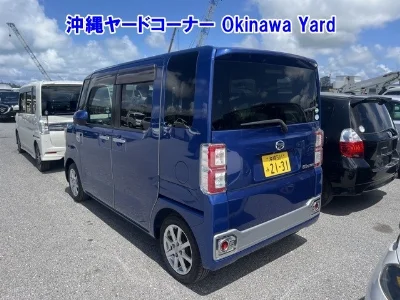DAIHATSU WAKE