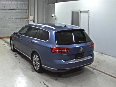 VOLKSWAGEN PASSAT VARIANT