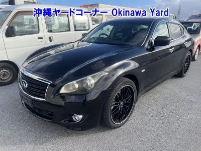 NISSAN FUGA
