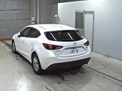 MAZDA AXELA