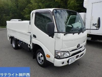 TOYOTA DYNA