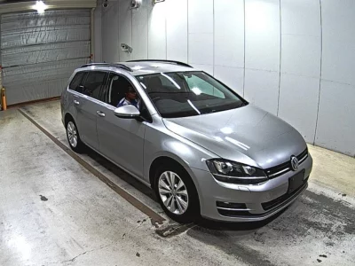 VOLKSWAGEN GOLF VARIANT