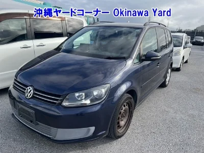 VOLKSWAGEN GOLF TOURAN