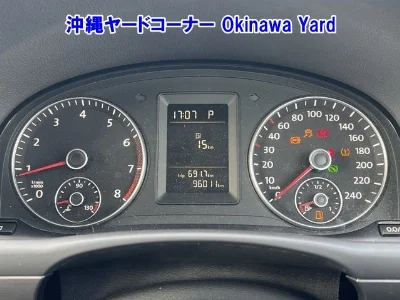 VOLKSWAGEN GOLF TOURAN
