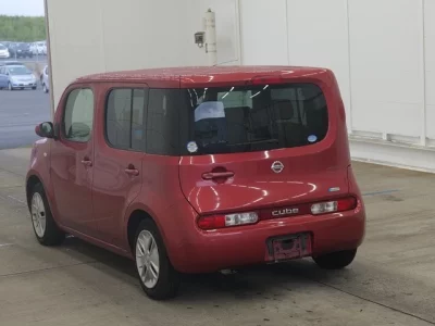 NISSAN CUBE