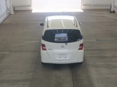 HONDA FREED SPIKE