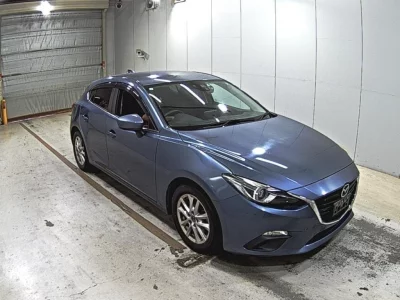 MAZDA AXELA