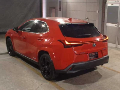 LEXUS UX