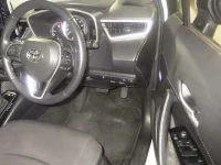 Цена авто Toyota Corolla с аукционов Японии, номер кузова ZWE211W, пробег 128 000, оценка 8