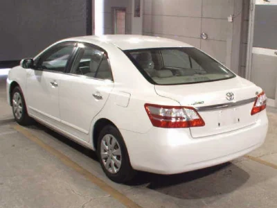 TOYOTA PREMIO