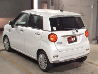 TOYOTA PIXIS JOY