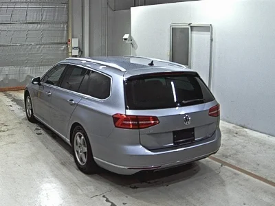 VOLKSWAGEN PASSAT VARIANT