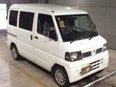 NISSAN CLIPPER