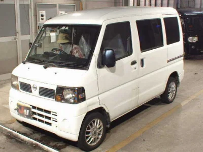 NISSAN CLIPPER