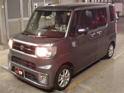 TOYOTA PIXIS MEGA